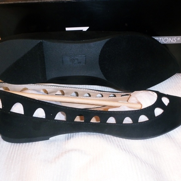 New Directions Emery Flat - Women's Black NWOT - Picture 3 of 3